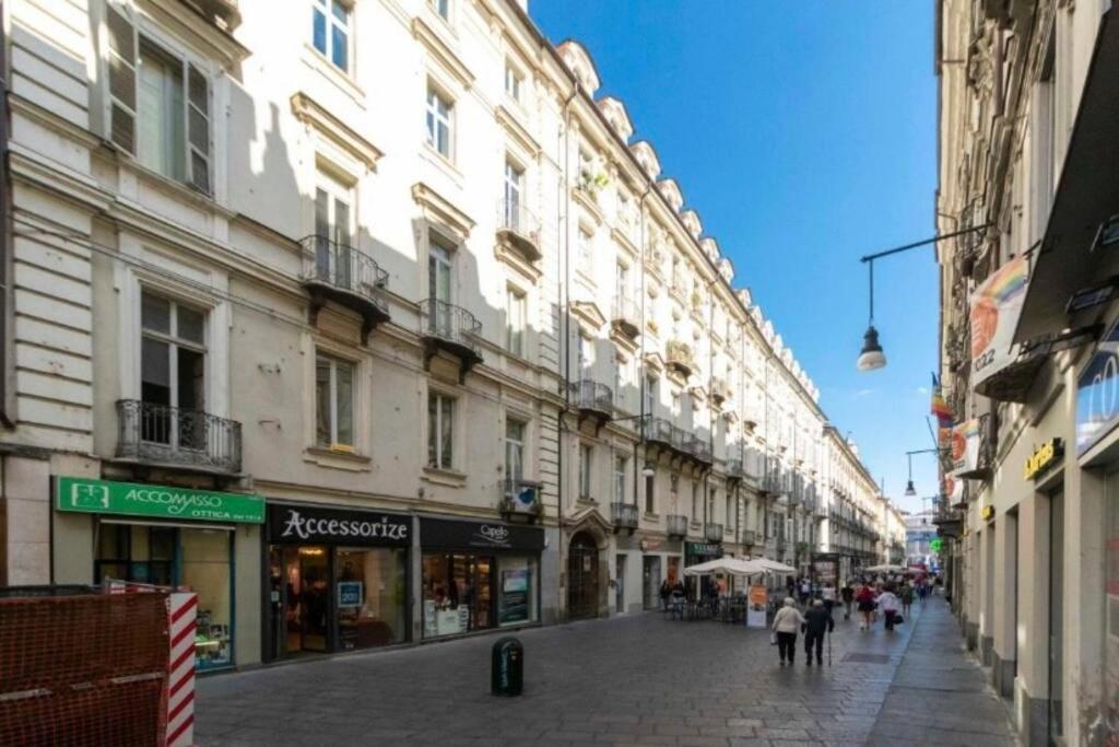 L'Angolo Di Chiara Nel Cuore Di Torino Luaran gambar